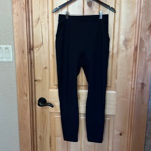 LuLu joggers black